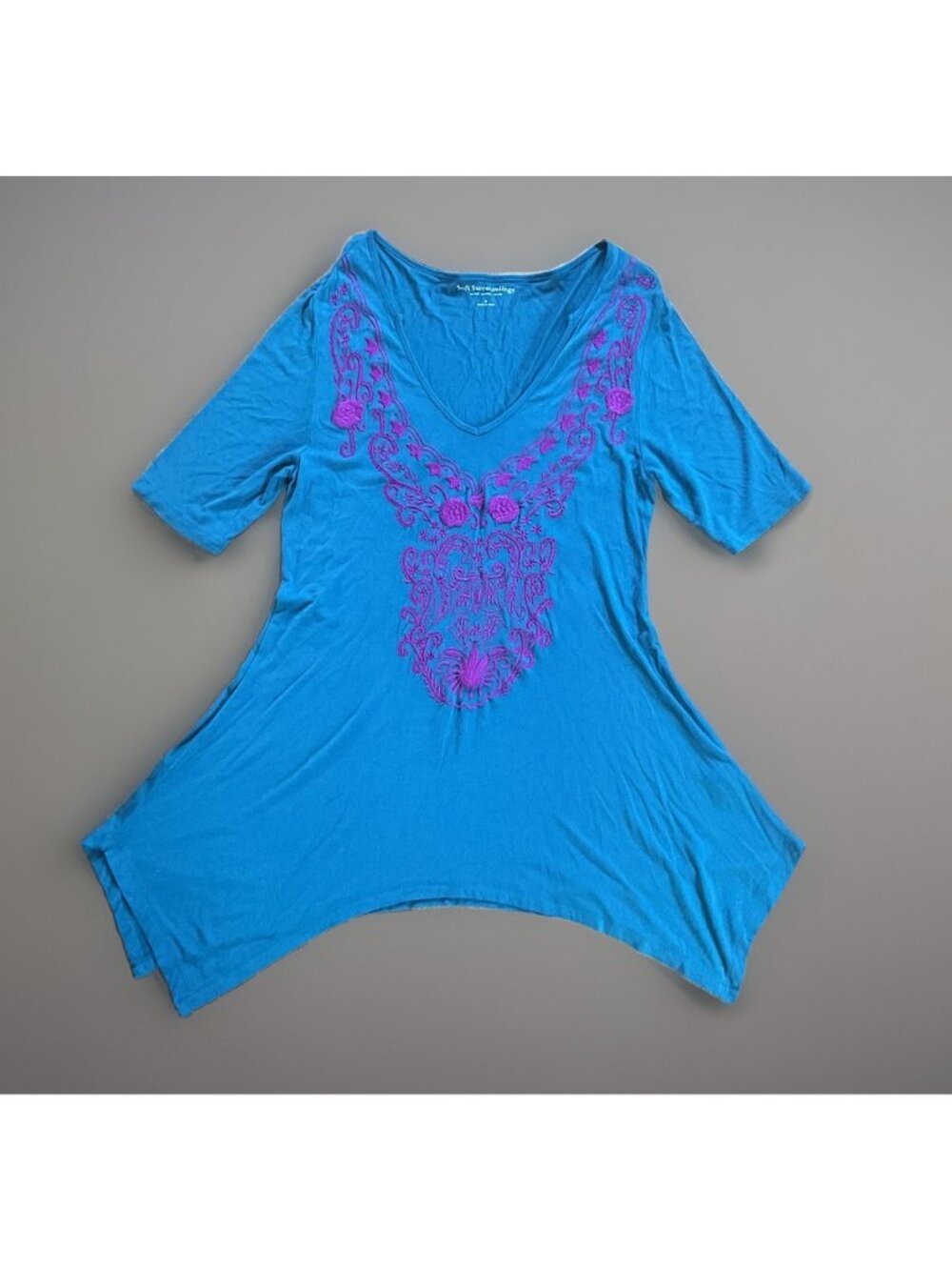 Soft Surroundings Teal Embroidered Floral V Neck T Shirt Women’s Small Boho